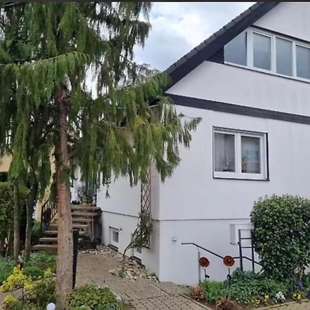 Weinstadt Monteurwohnnung Ferienwohnung Luaran gambar