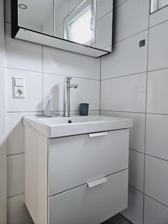 Weinstadt Monteurwohnnung Ferienwohnung Luaran gambar