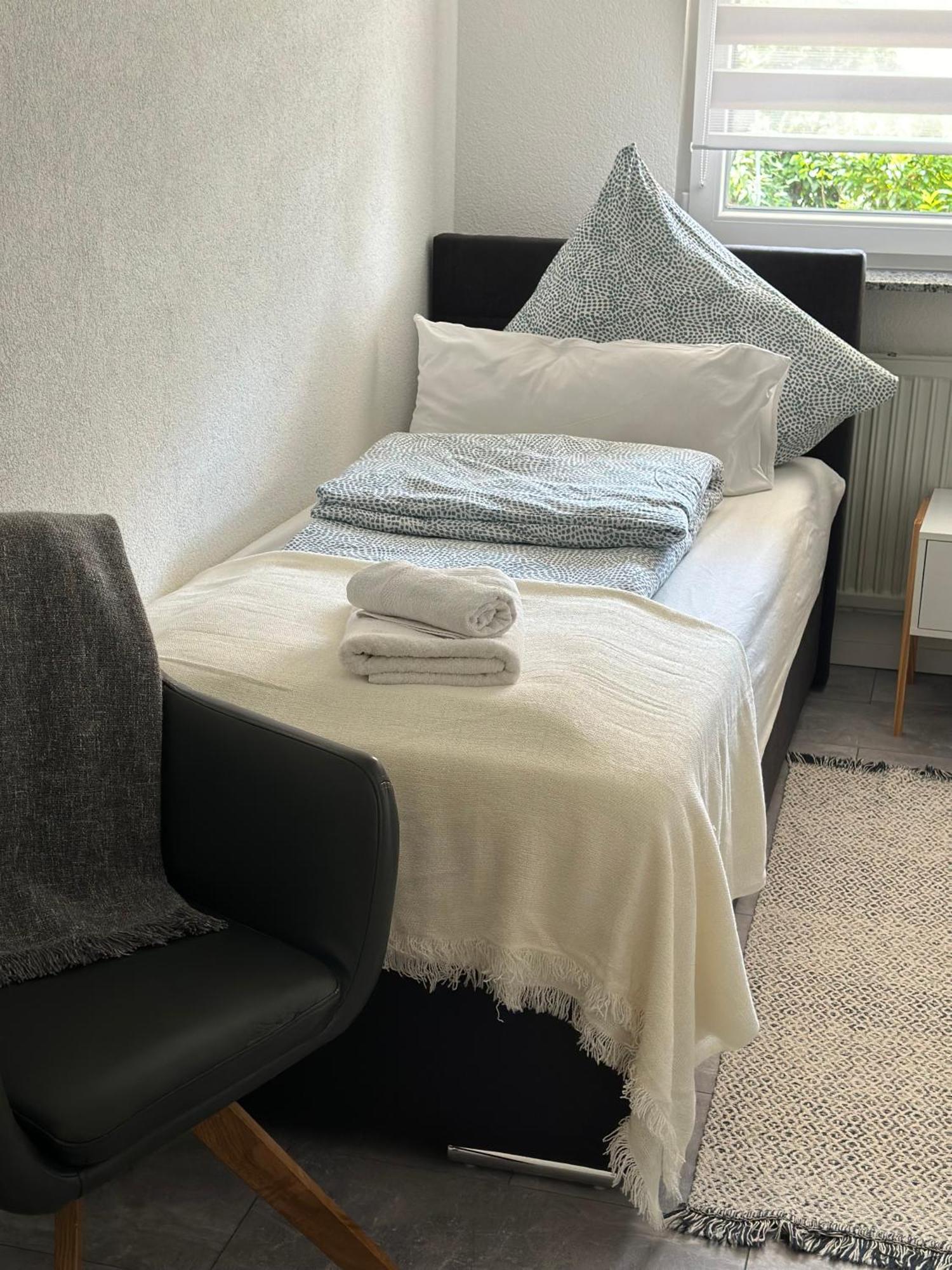 Weinstadt Monteurwohnnung Ferienwohnung Luaran gambar