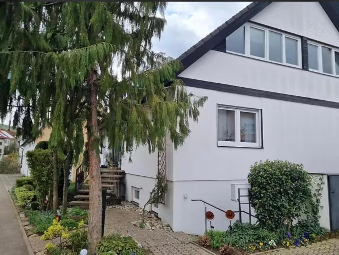 Weinstadt Monteurwohnnung Ferienwohnung Luaran gambar